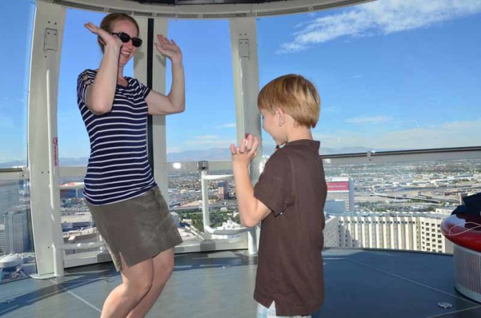 dancing in the high roller